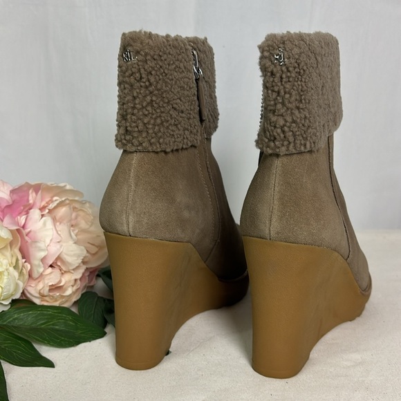 Lauren Ralph Lauren Steph Taupe Side Zip Shearling Cuff Suede Wedge Booties - Picture 4 of 6